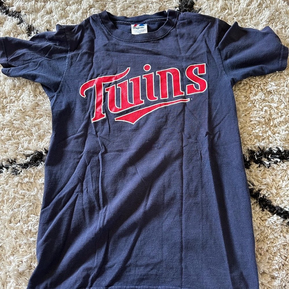 Minnesota twins women’s t-shirt